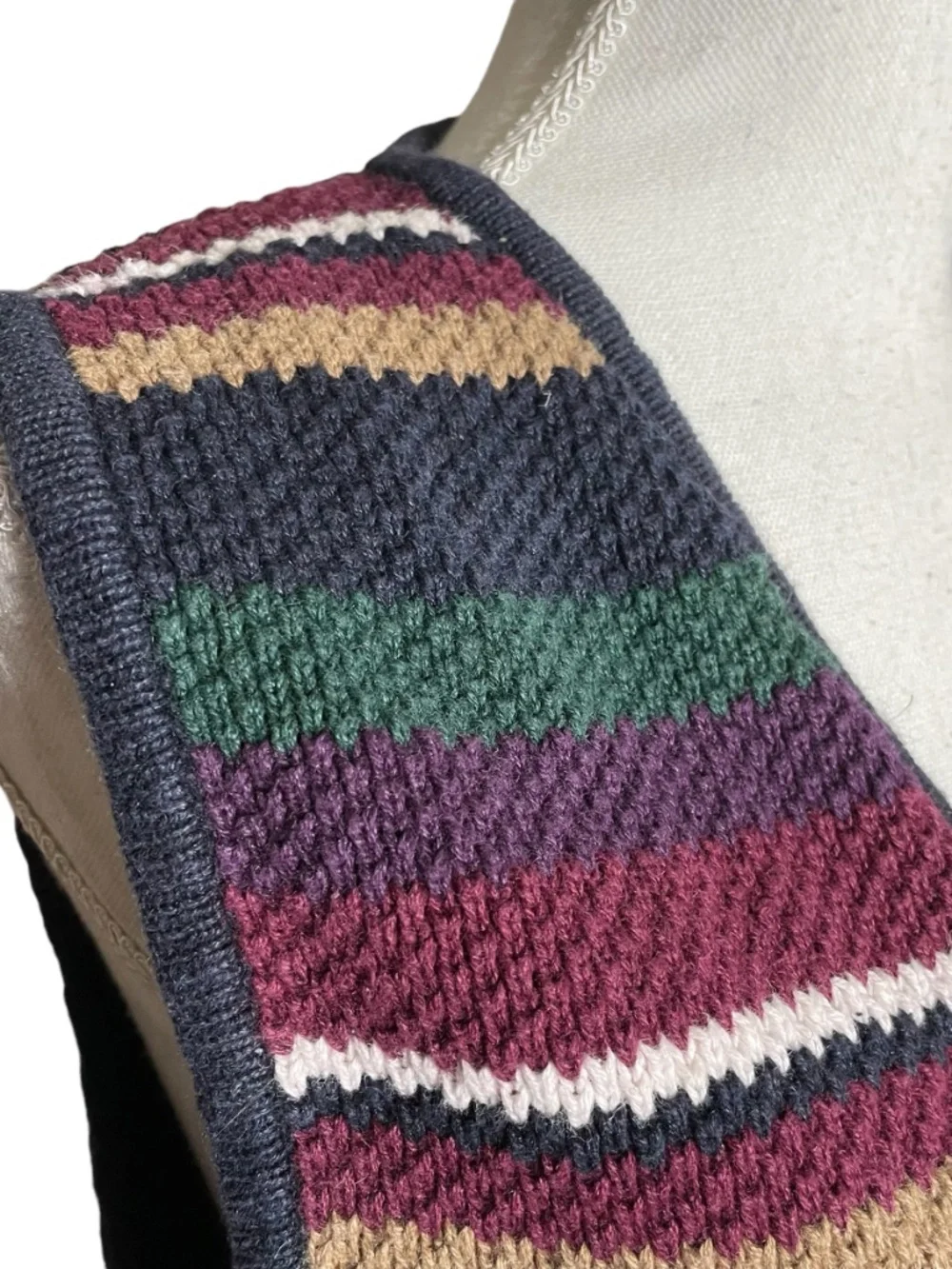 Cosby Striped Sweatervest L Muted Earthy Tones Rainbow V-Neck Button Cardigan